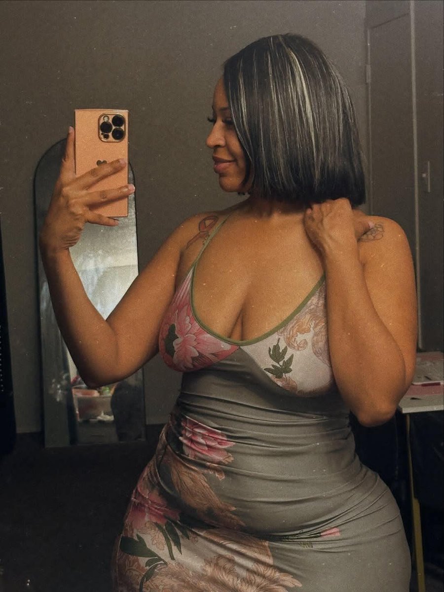 Faridathequeen1's tweet image. Heavy 😍