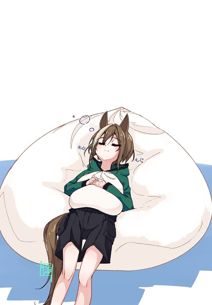 シュヴァルグラン(ウマ娘) 「もぐもぐシュヴァちでした #みなさん1年前の今頃はどんな絵描いてましたか」|取海🍤社畜につき低浮上のイラスト
