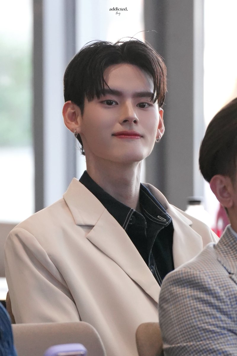 280126

#NAIINREADERSAWARDS2025
#PERSES_TH
#NAY_PERSES