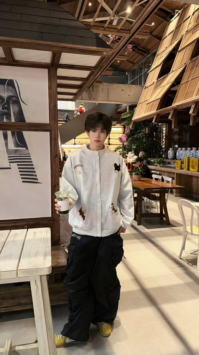 天降神龙 tweet media