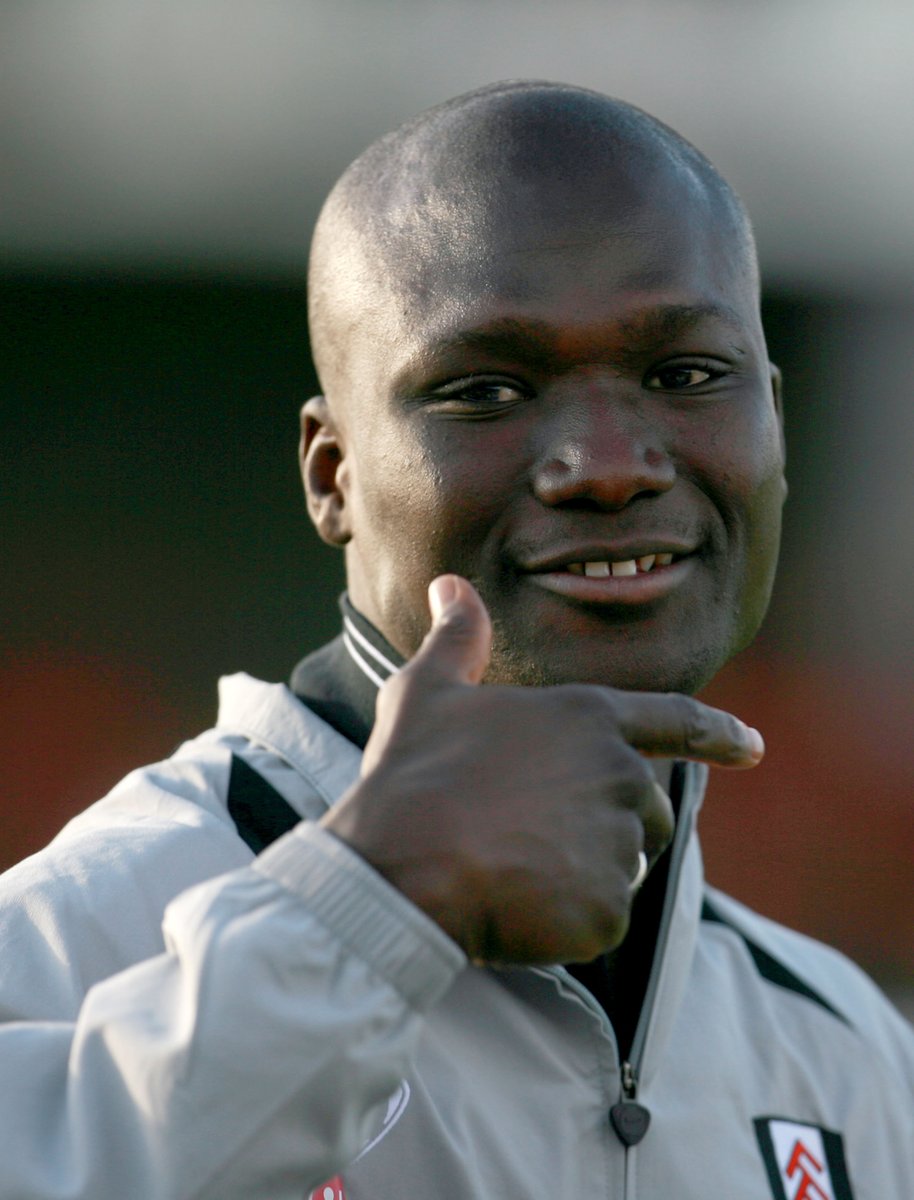 FulhamRandom's tweet image. Remembering 🇸🇳 Papa Bouba Diop, who was born on this day in 1978.

Happy Birthday, big man.