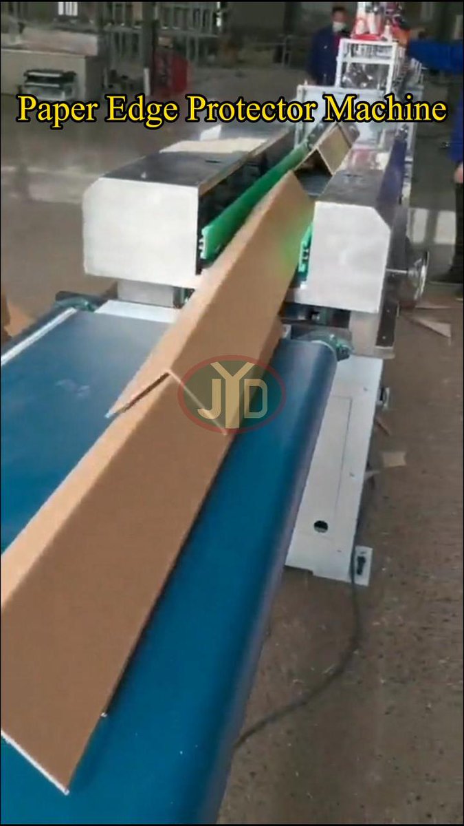 AmandaJ54943416's tweet image. Paper Edge Protector Machine L-Shaped Corner Protector Machine | Shipped To Turkey #paperboard #paperedgeprotectormachine #cardboardcraft #packaging #turkey