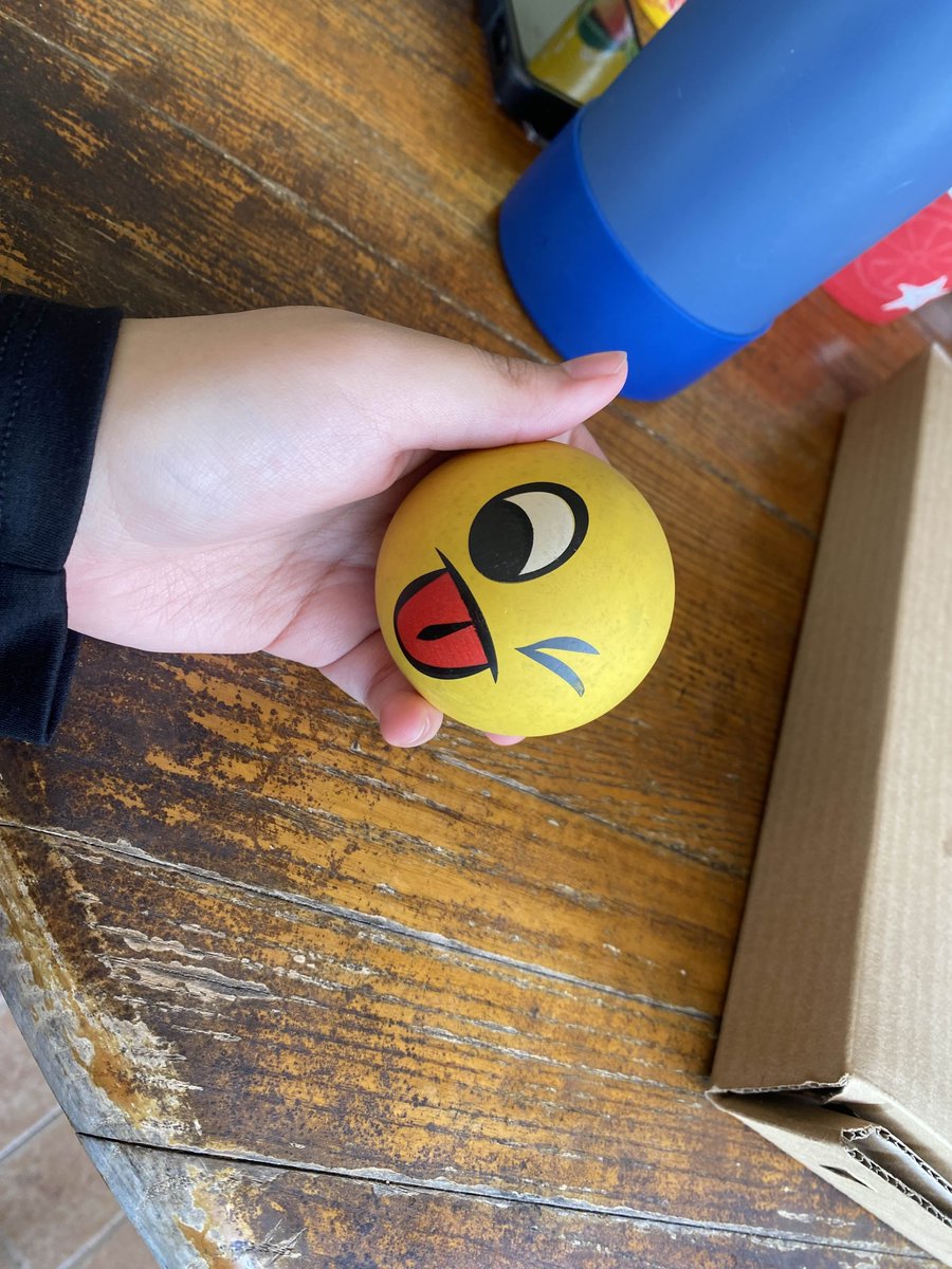 tobyoverscore's tweet photo. another Day, Another braindead update from roblox. heres A ball i bought a few hours ago https://t.co/qrahdn5TpL