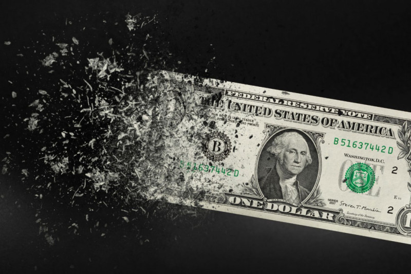 📊 Ecco cosa muove i mercati stamattina

📉 Fed in primo piano  
Wall Street attende la Fed: tassi attesi fermi, focus su guidance e Powell.  
S&amp;P 500 nuovo record a 6.978,60 (+0,41%), Nasdaq ai massimi da ottobre.  
Dow Jones penalizzato dal crollo UnitedHealth (-19,6%) dopo