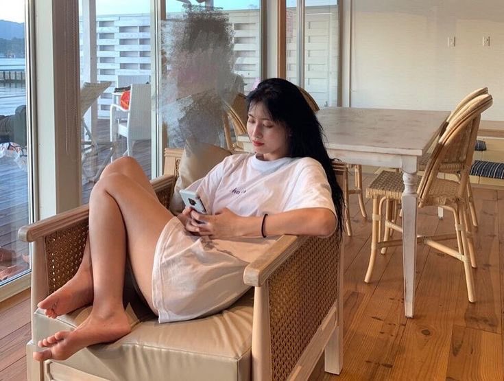 lenterakisah's tweet photo. ㅤ
𝙬𝙝𝙖𝙩𝙨𝙖𝙥𝙥 to : Aleyna @heaventeas 

✓✓ IYAAAAA 
✓✓ Yaudah tar call aja kalo udah landing ya? 
✓✓ Jadi, ini masih nunggu kabar kamu.
✓✓ Aman! Mama udah nunggu! 

𝙨𝙚𝙣𝙩
ㅤ https://t.co/W17i2LDglz