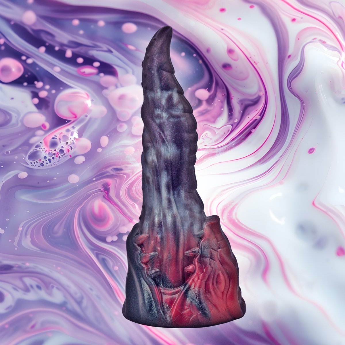 Naga guards her treasures with her powerful and venomous 5.5 inch 👅, but will she become your 💎🦎