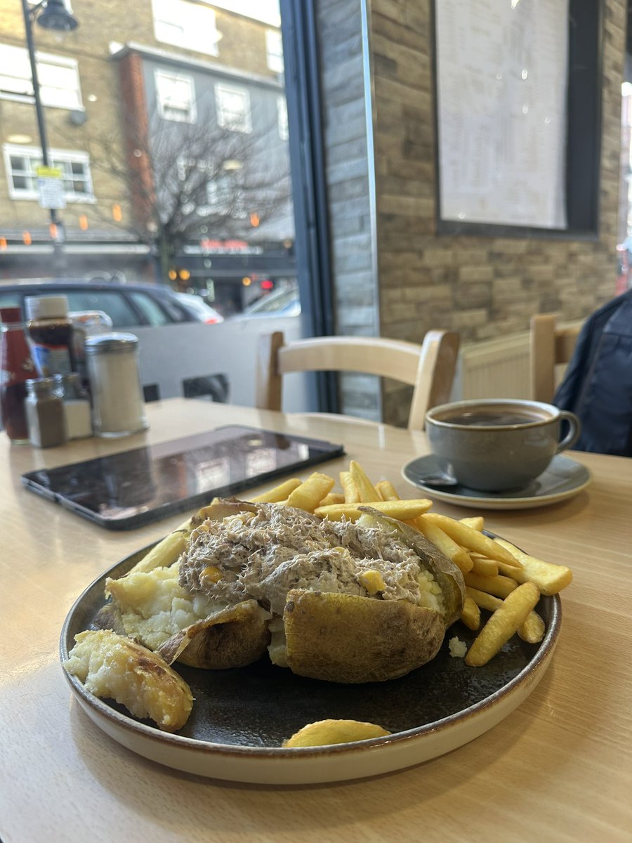 Alastair Hilton tweet media