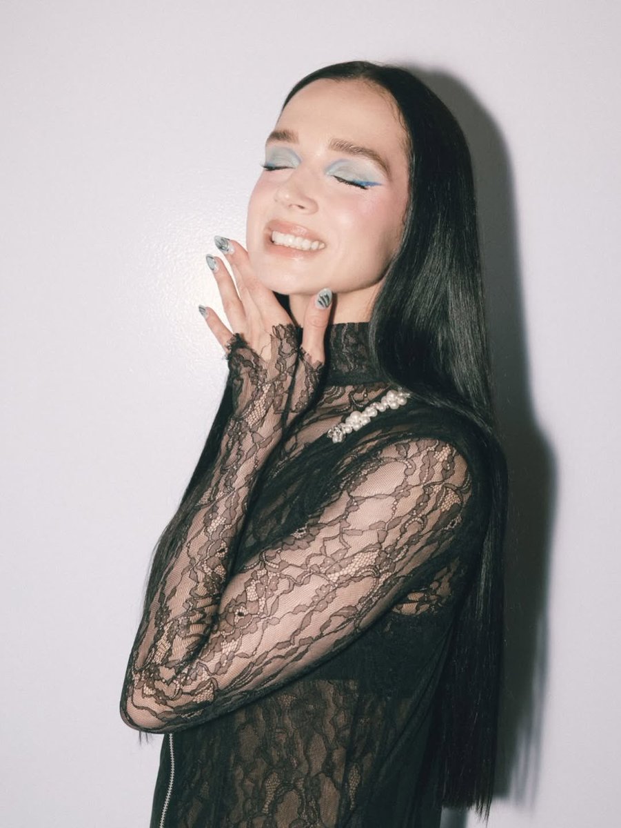 ani • bad omens 03.06!! tweet media