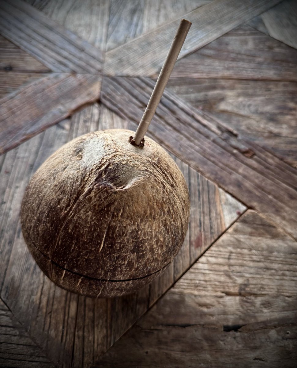 Spirelli79's tweet image. Trinke jetzt #Urlaub #coconut #postdienst