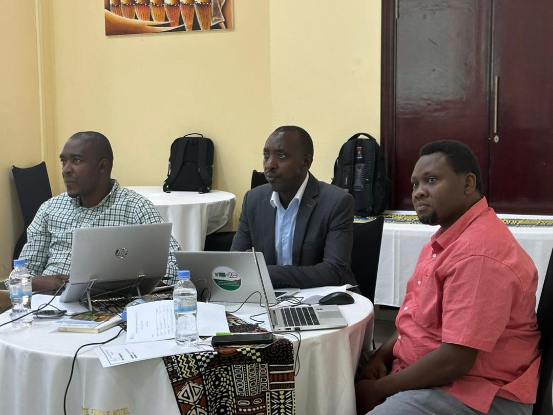 kilimoEAC's tweet photo. The Power for Food Partnership is working to eliminate siloed approaches—not only across sectors, but also among partners. Today, P4FP implementing partners in Rwanda have gathered to discuss this quarter’s workplans and....⬇️
#RegenerativeAgriculture #P4FP 
#RenewableEnergy https://t.co/Qnx7KypbDV