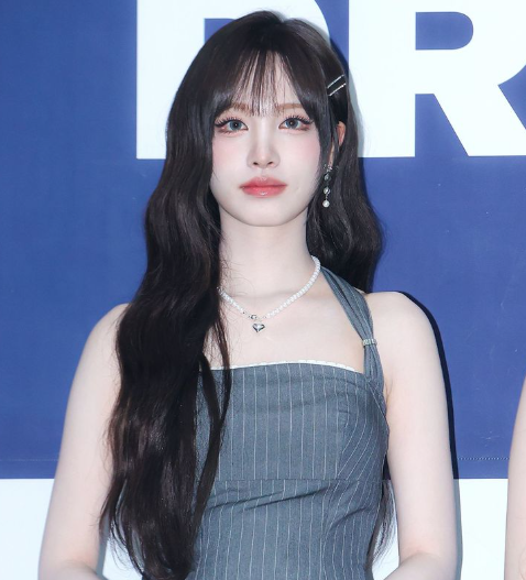 AboutMusicYT's tweet photo. IVE's Liz and Rei officially become the newest ambassadors for Valentino together. https://t.co/ty0aXkWWEV