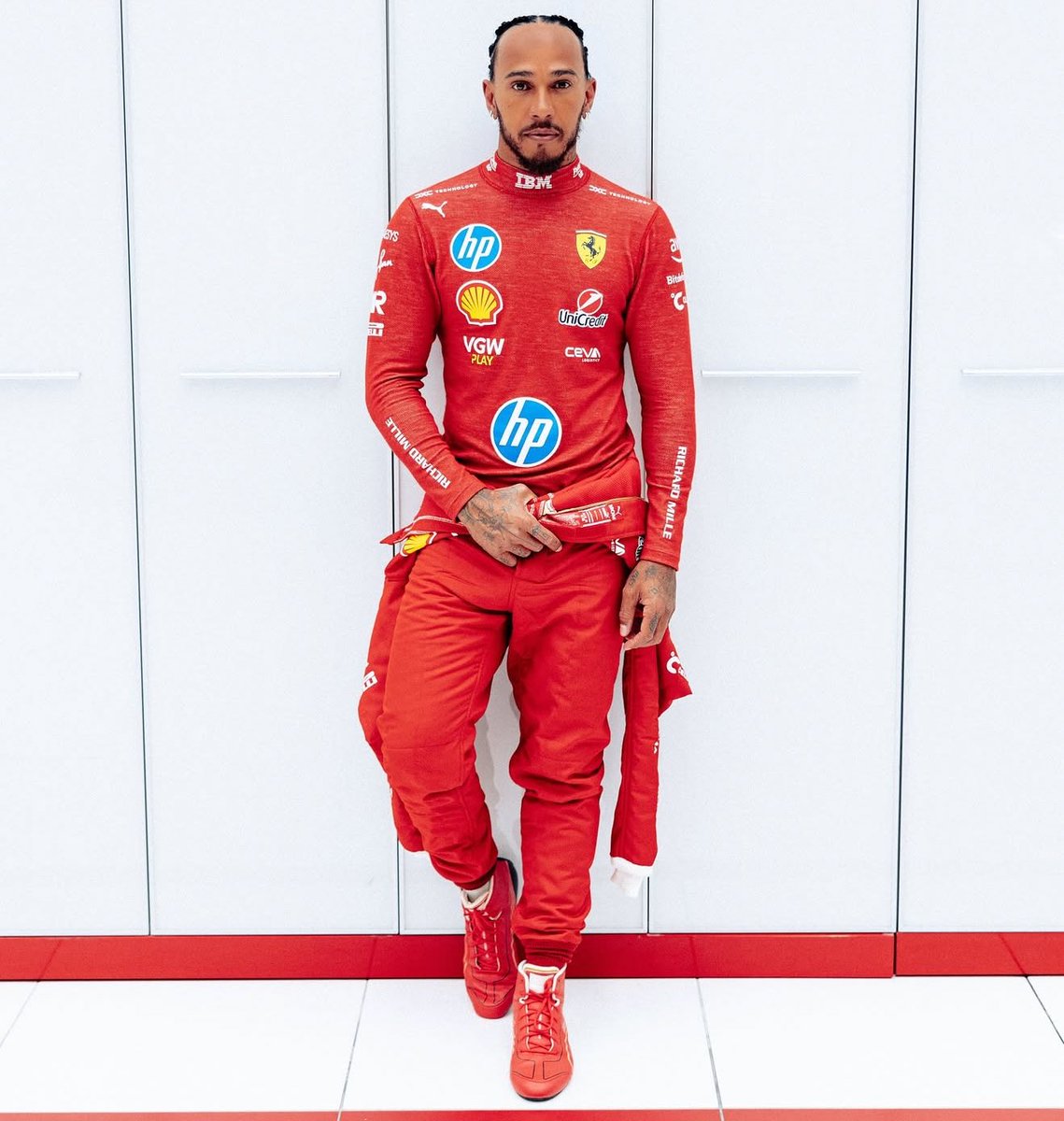 simscircuit's tweet image. 2025 - 2026 ❤️