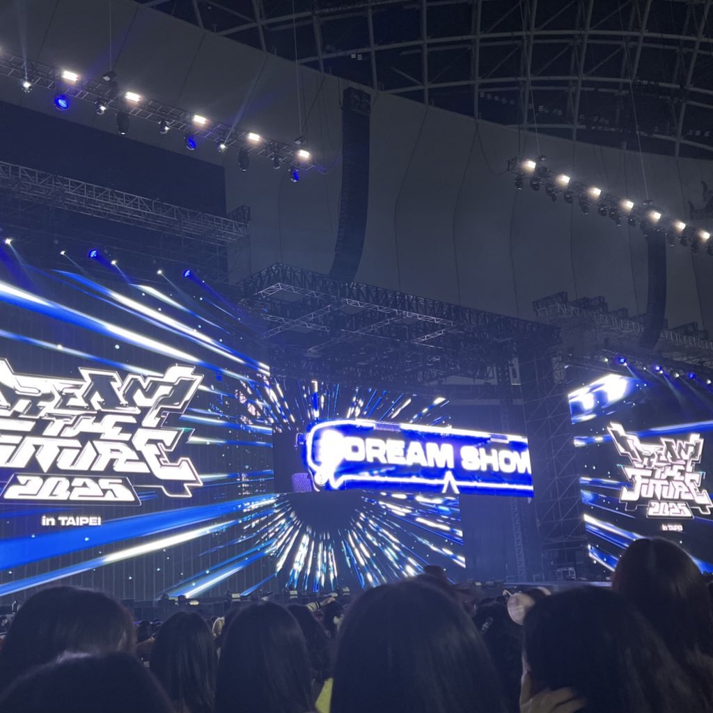 ☁️ྀི tweet media