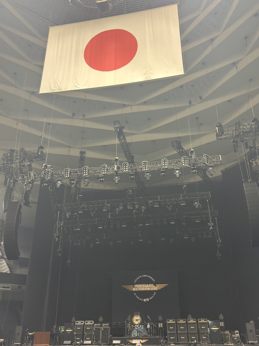 HR/HMのSammet tweet media