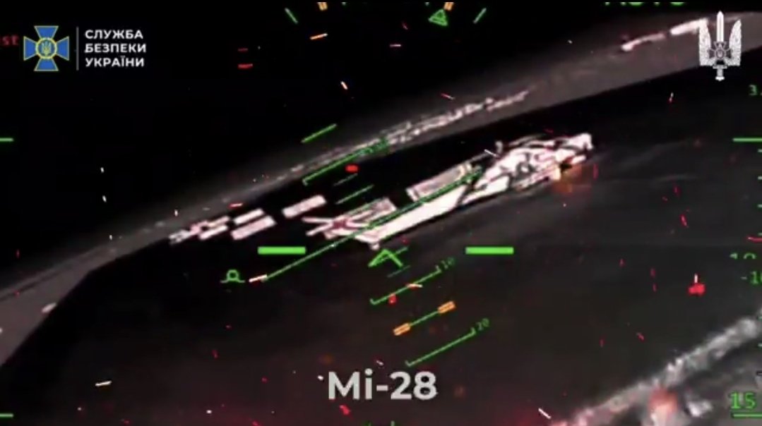 TuiteroMartin's tweet photo. La campaña de destrucción de sistemas antiaéreos rinde sus frutos: los aeródromos rusos a merced de los drones UKR.
- 2 x Su-30
- 1 x MiG-31
- 1 x Su-27
- 3 x Su-24
- 1 x An-26
- 1 x Mi-26
- 1 x Mi-28
- 1 x Mi-8/17

https://t.co/DY0jt0oPlh https://t.co/gHWzPp1Ei4