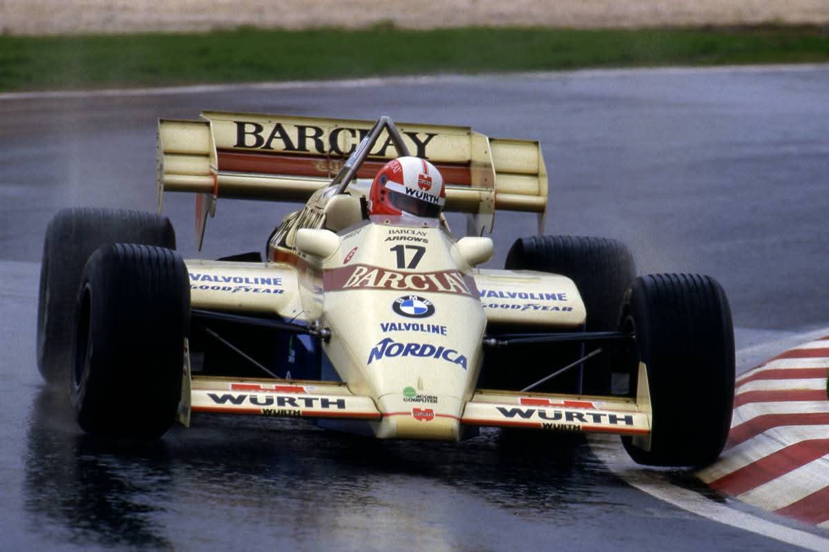 TheHardCompound's tweet image. 1/2

Time for a 40-year throwback to the 1986 @F1 season and the year-old Arrows A8 of Thierry Boutsen, @MarcSurer1 &amp;amp; @danner4dhl.

A podium finisher in 1985, it showed promise in 1986 but unreliability limited it to a just one 6th place in...

#f1 #throwback #arrows #History