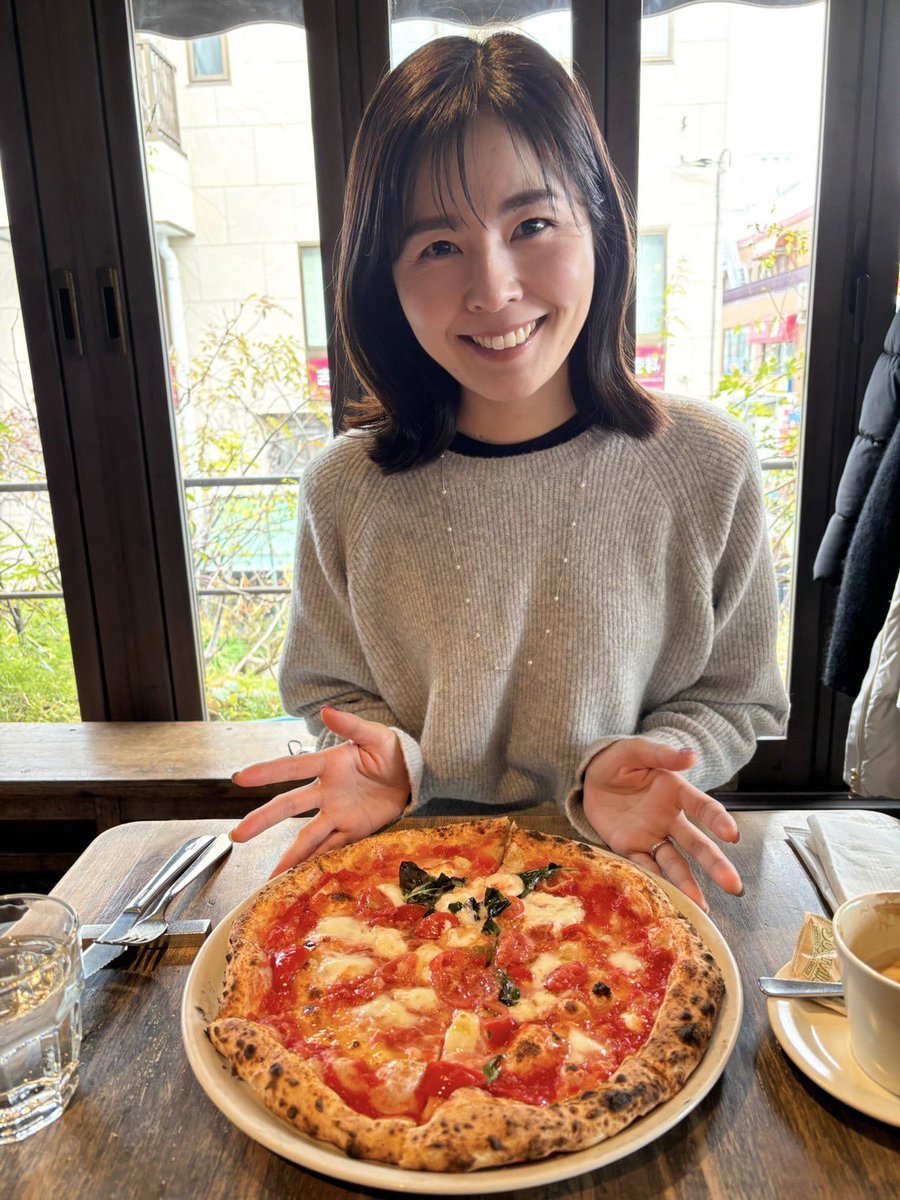 先日久しぶりに母と2人で、実家にいた頃によく通った吉祥寺のイタリアン🇮🇹へ行ってきました。

昔は仕事の相談が多かったのに、今では話題の9割が子育てに🤭立場が変わると、会話も変わるものですね〜♪改めて感じる、母の偉大さ🤱いつもありがとう〜♡