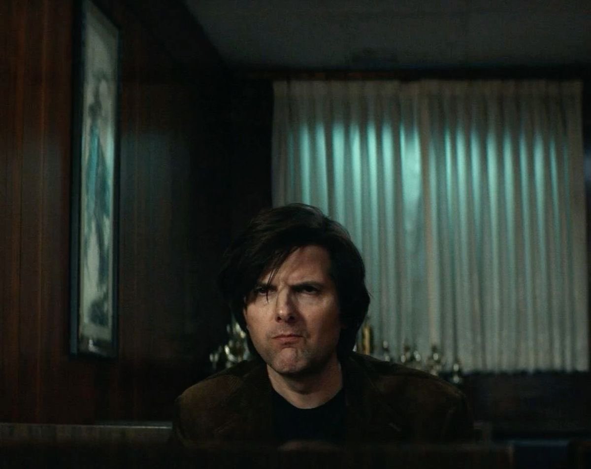 the concept of helena eagan billionaire heiress being obsessed with this scruffy alcoholic asshole gets me