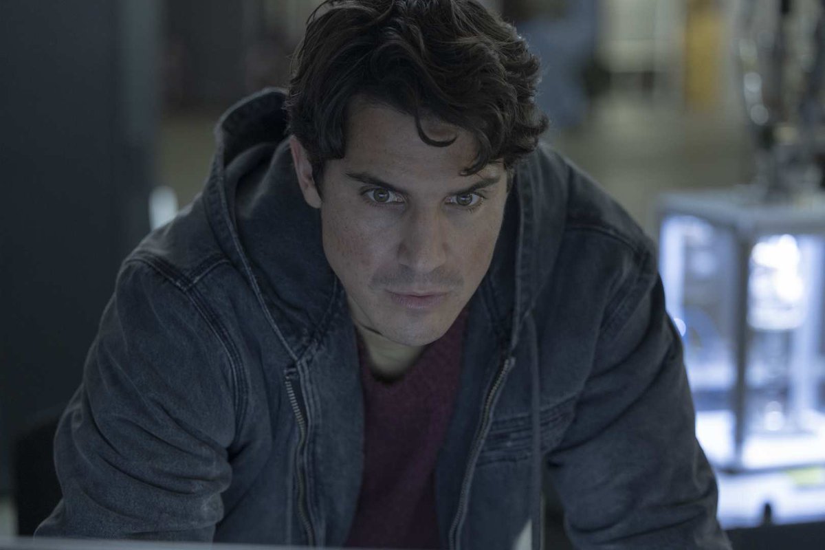 noescinetodo's tweet image. #PrimeVideo ha revelado las primeras imágenes de #DayOne, ambiciosa serie que explora la compleja relación entre la tecnología y la humanidad en la era digital. Protagonizan Álex González, Alba Planas y Asier Etxeandía, con Renata Notni, Iván Massagué...

noescinetodoloquereluce.com/2026/01/prime-…