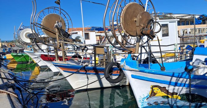 Europe doesn’t need a new fisheries policy, just to enforce the one it has.

In their new op-ed, <a href="/MariaDamanakiEU/">Maria Damanaki</a> &amp; Christodoulos Charalambous warn that reopening the #CommonFisheriesPolicy would slow action, harming fishers &amp; coastal communities.

➡️politico.eu/sponsored-cont…