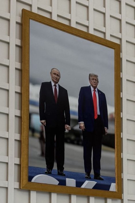 Trump posted a joint photo with Putin in the White House.

It’s truly disgusting.
Being proud of such a picture means accepting and justifying his crimes.