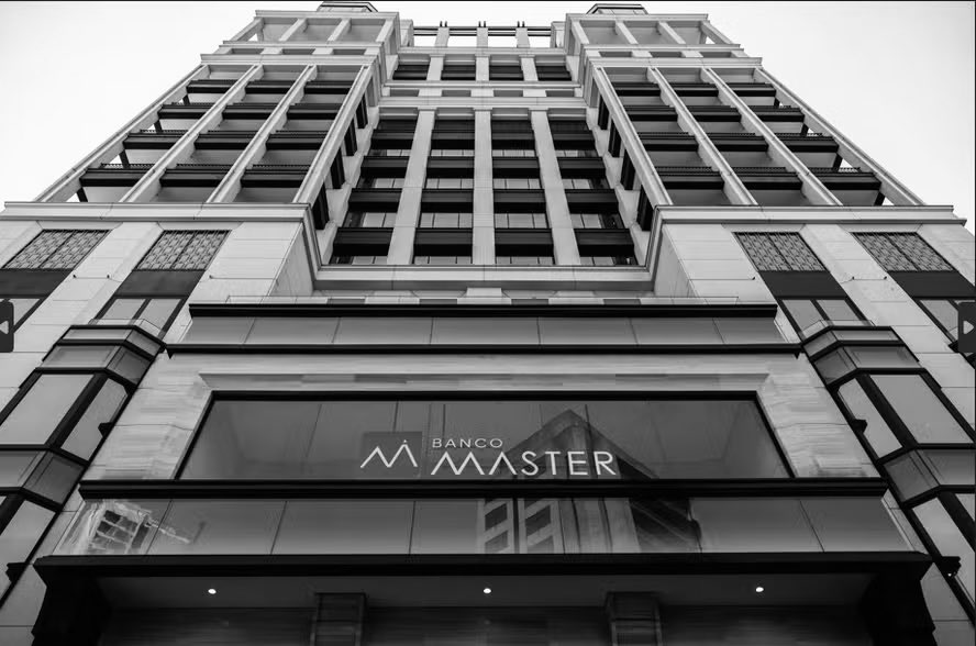 Pedro Rousseff tweet media