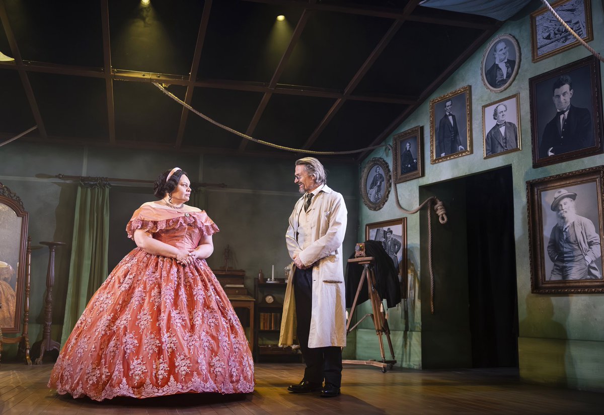 MrsPresidentPlay tweet media