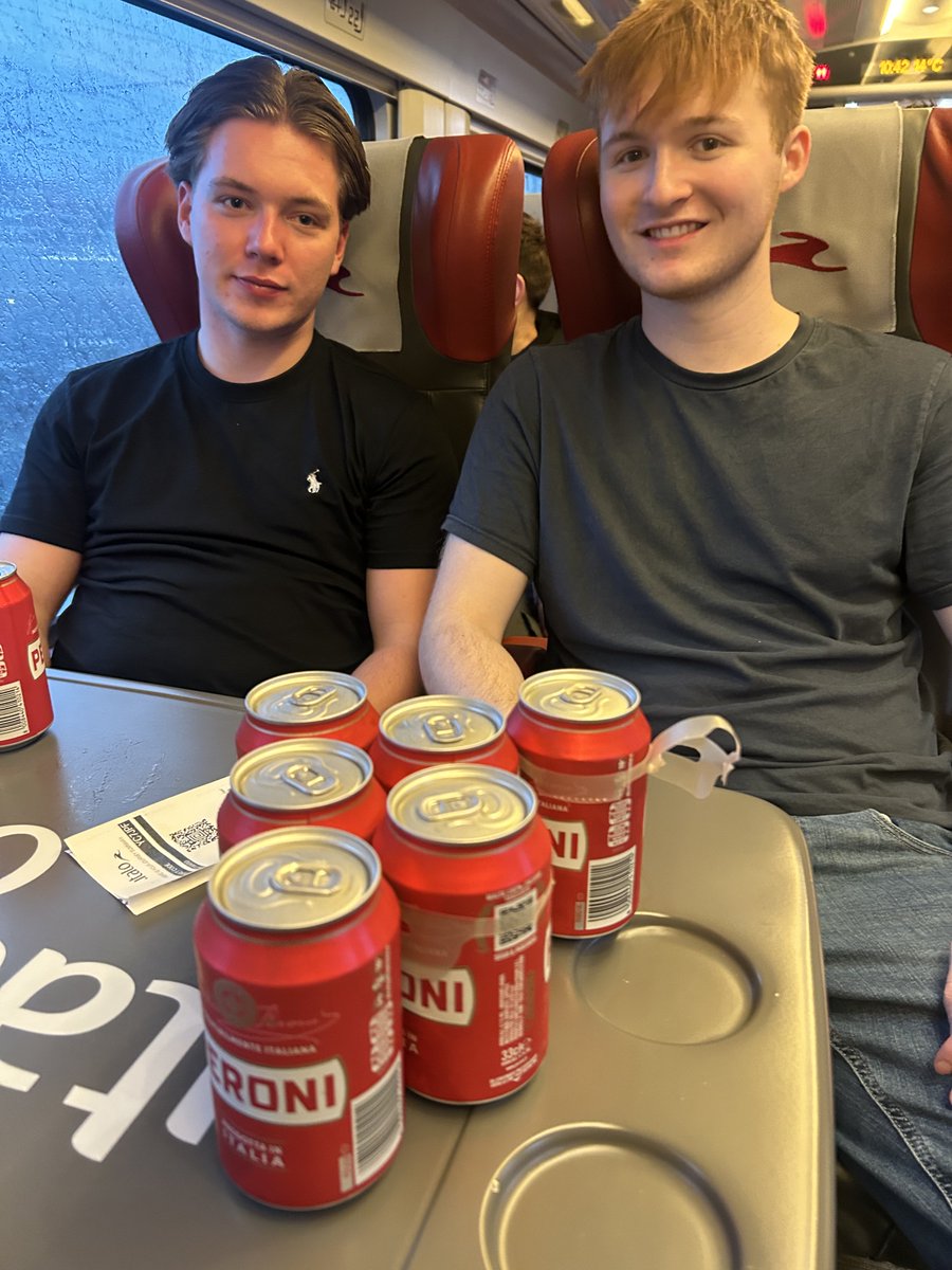 Barrett01Robert's tweet photo. Napoli (a) with Will and his mate ⁦@DrinkingDOT⁩ https://t.co/RSWROYfdk0
