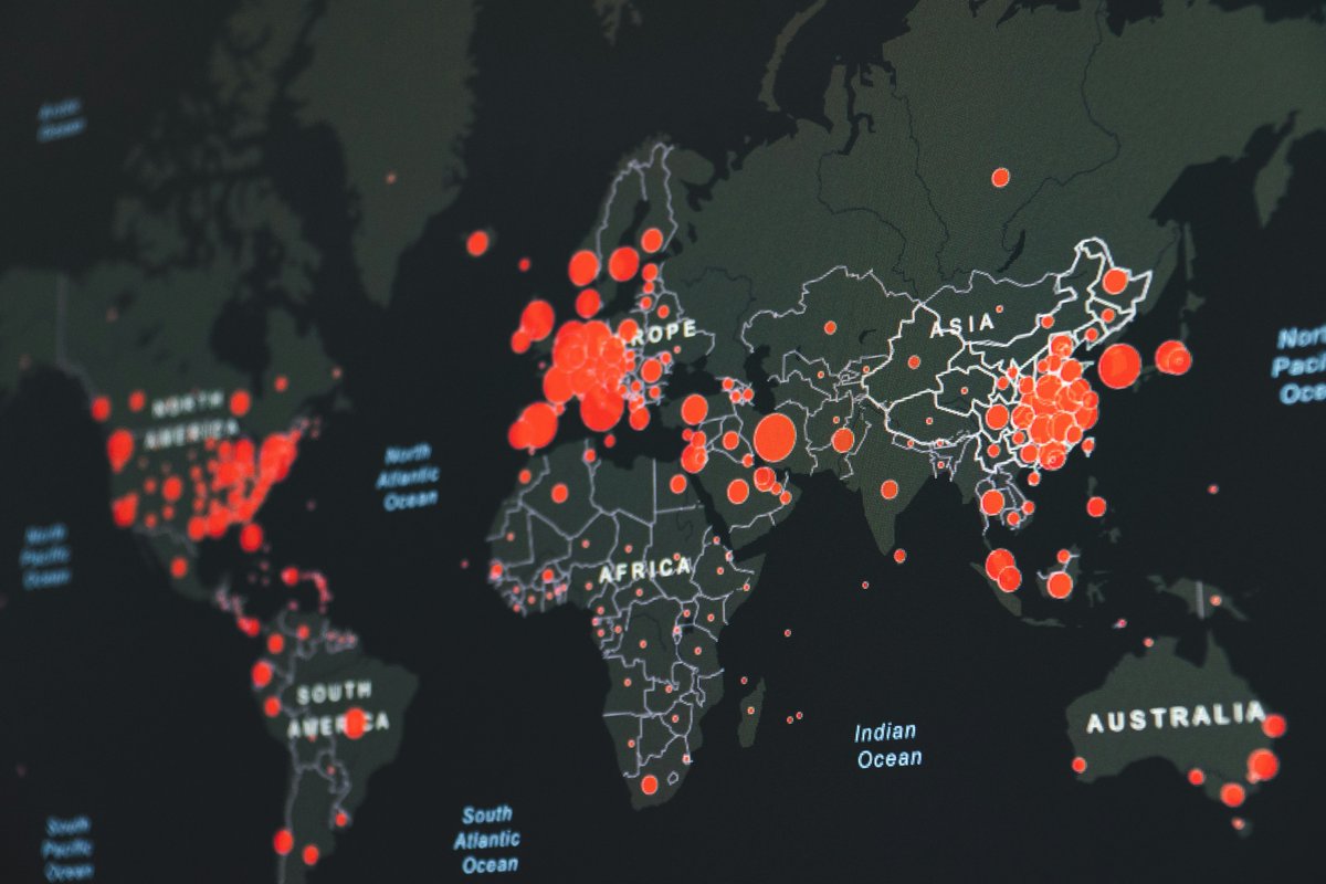 wautechnologies's tweet photo. #España está entre los países más atacados por #ransomware a nivel mundial.

Concentra cerca del 5 % de los ataques globales, según datos recientes de Cinco Días

Hoy la pregunta no es si ocurrirá,
sino cómo responder sin poner en riesgo el negocio.

#Ciberseguridad #sistemas https://t.co/bldCDfAcrQ
