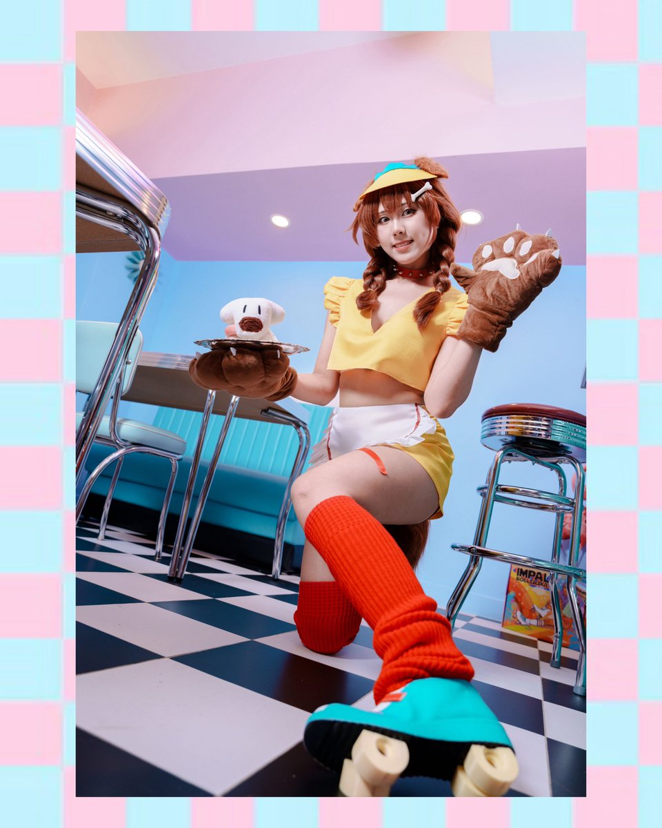 haruka0sy's tweet photo. Doggy God Street🐶🐾🛼🥤🍟

#できたてころね #ころねすきー
#コスプレ #hololivecosplay #成神ころね https://t.co/CRT5Hd6kYL