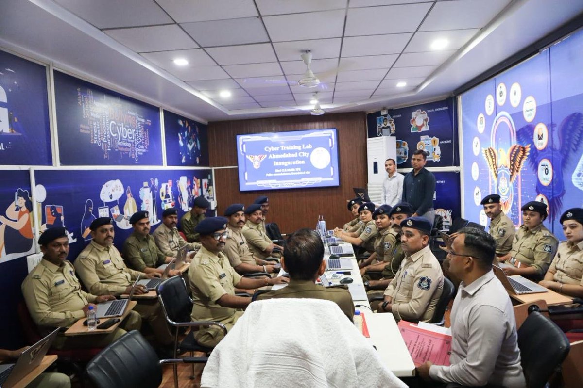 Cyber Capacity Building:

સાઇબર ક્રાઇમના વ્યાપને નાથવા,  અમદાવાદ શહેર પોલીસનાં પોલીસ અધિકારીશ્રીઓ અને કર્મચારીઓને સતત બેઝિક અને એડવાન્સ ટ્રેનિંગ મળી રહે તે હેતુસર અમદાવાદ શહેર પોલીસ કમિશ્નરશ્રી જી.એસ.મલિકનાઓના માર્ગદર્શન હેઠળ સાઇબર ક્રાઇમ શાખા ખાતે ટ્રેનિંગ સેન્ટર બનાવાવામાં આવેલ