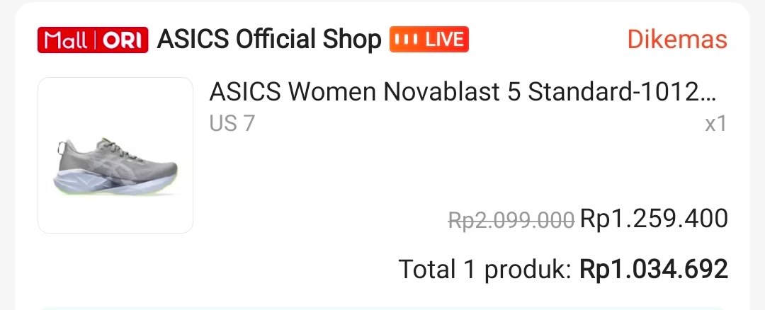 dolor_sit_amet_'s tweet photo. uang bisa dicari lagi tapi kapan lagi dapet novablast cuman sejutaan 🤓 https://t.co/Vso8dV2DMk