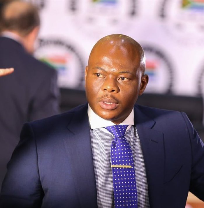 AdvoBarryRoux's tweet image. While the City of Tshwane can’t find Edwin Sodi to blacklist him &amp;amp; his companies from doing business with govt in South Africa after the deadly Rooiwal wastewater failure, Edwin Sodi is somewhere celebrating the death of Goolam!