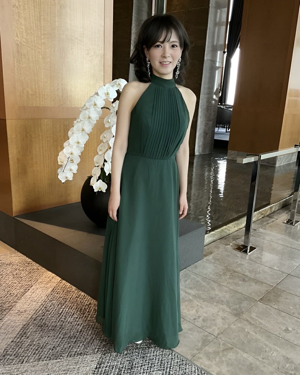 水が流れる素敵なリッツカールトンでの
ラウンジ演奏🎹

お客様に撮影して頂きました✨

#リッツカールトン
#ritzcariltonhotel 
#ピアノソロ
#ラウンジ演奏