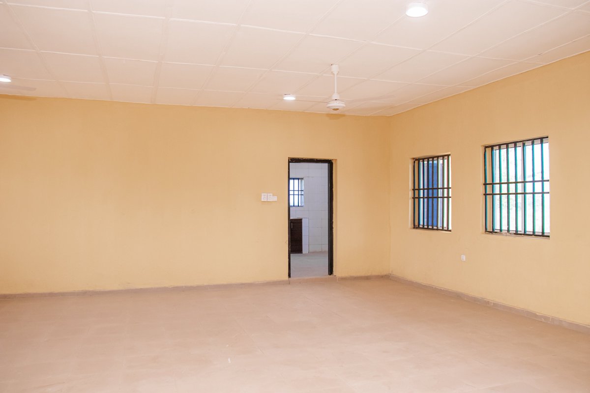 MariamNnafatima's tweet photo. The Kwara State Commissioner for Social Development, Hajiya Mariam Nnafatima Imam, PhD, alongside the Management of the Ministry, has inspected the just-completed renovation of the Amoyo Rehabilitation Centre in Kwara State.

1 https://t.co/aMeHPRMuUs