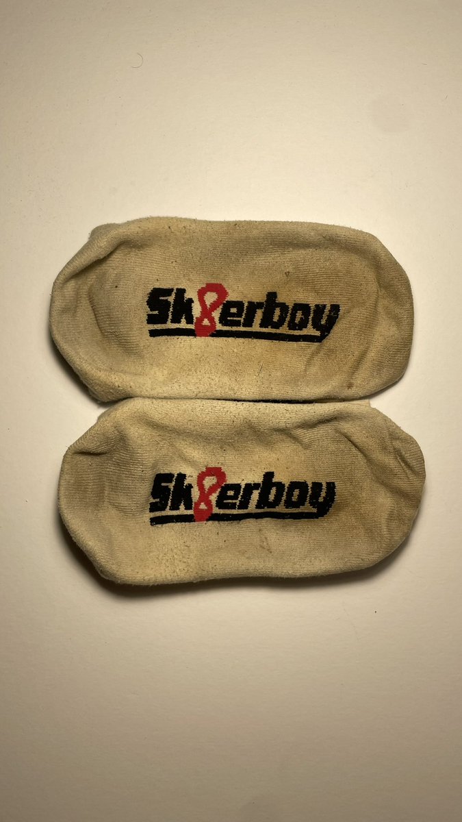 Mr.XLfragrant tweet media