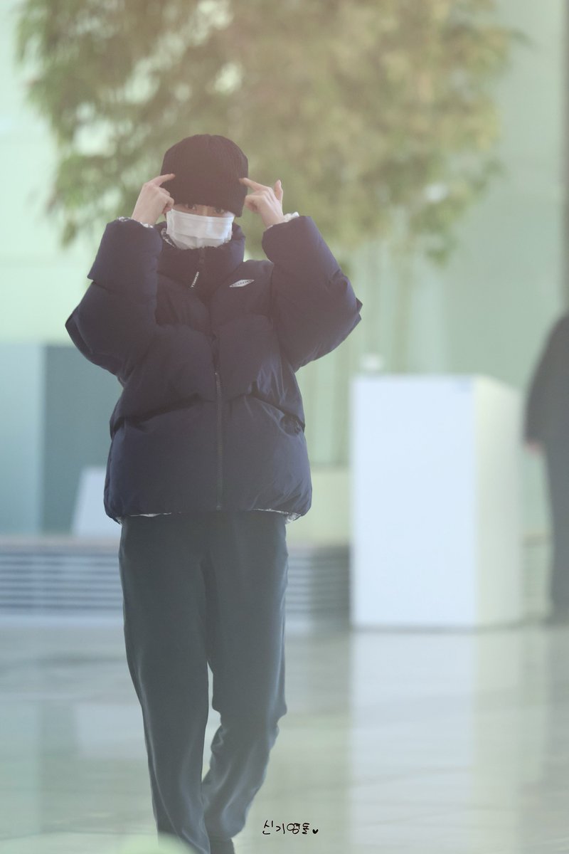 신기영돌 tweet media