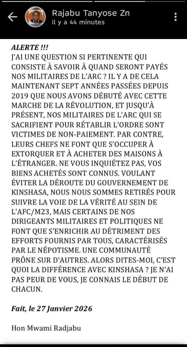 mulikuza_jordan's tweet photo. ‼️🔴‼️L’#AFC_M23 en #dislocation :
Le surnommé #honorable #Mwami #Rashidi, qui a facilité l’entrée du #M23_AFC à #Kalehe et qui serait l’un des fondateurs du #M23RDF, quitte ce mouvement et les accuse de s’#enrichir sur le #dos de leurs #militaires qui meurt sur le champ de bataille, dont certains totalisent sept ans sans être #payés.
🔶️Va-t-il créer son propre #mouvement ?
🔶️Va-t-il se repentir et demander pardon au gouvernement #congolais ? Vous aurez la suite ⤵️⤵️