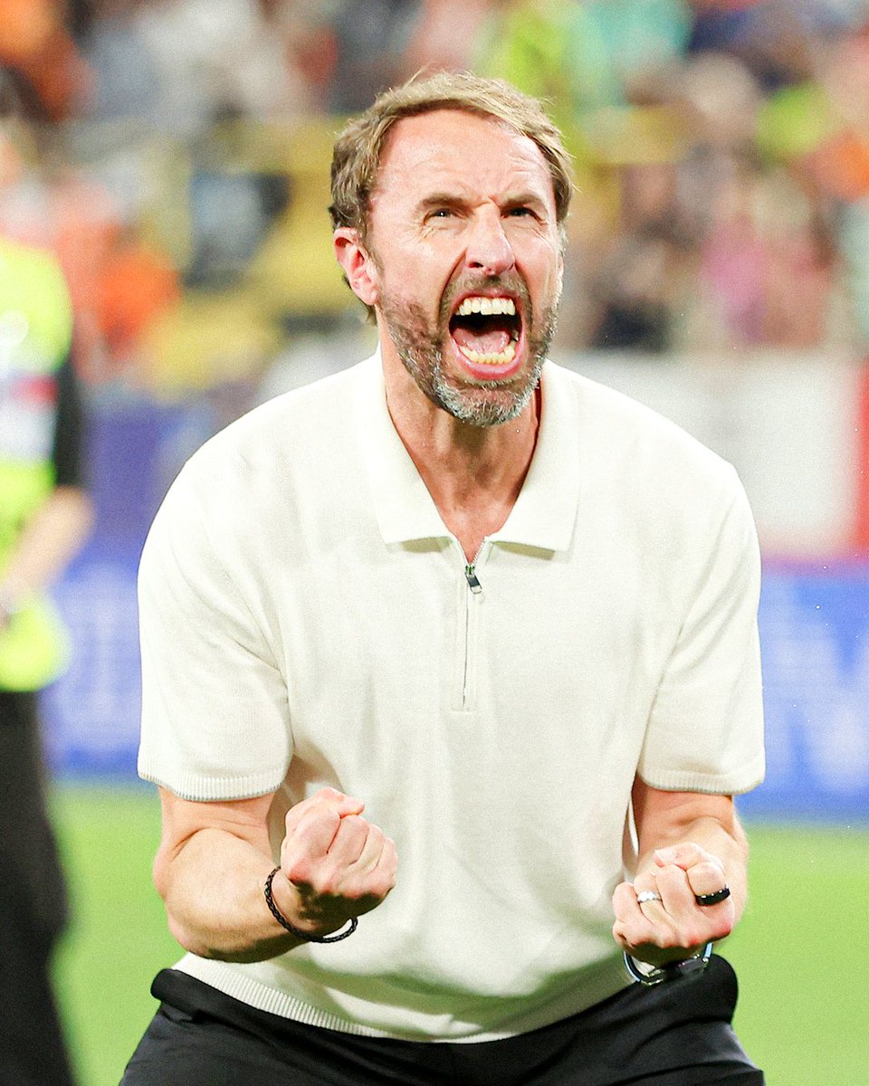 Footballtweet's tweet image. 🏴󠁧󠁢󠁥󠁮󠁧󠁿 England before Gareth Southgate:

❌ EUROs 2008: Didn't qualify 
👎 World Cup 2010: Last 16 defeat 
👋 EUROs 2012: Quarter-final defeat (1st KO round)
🙃 World Cup 2014: Out in the Group 
🫣 EUROs 2016: Lost to Iceland in last 16

🏴󠁧󠁢󠁥󠁮󠁧󠁿 England with Gareth Southgate: 

✅ World…