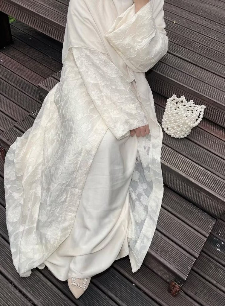 ikannncupang's tweet photo. pasti udah pada kepikiran nyicil buat lebaran kan. sini² ku spill one set buat lebarann!! cantik semua dan harganya affordable huhu 𐙚⋆°｡⋆♡ https://t.co/XWtGM7v9Me