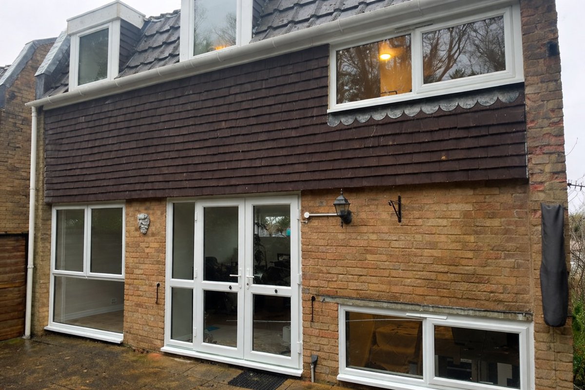 Heathfield Windows tweet media