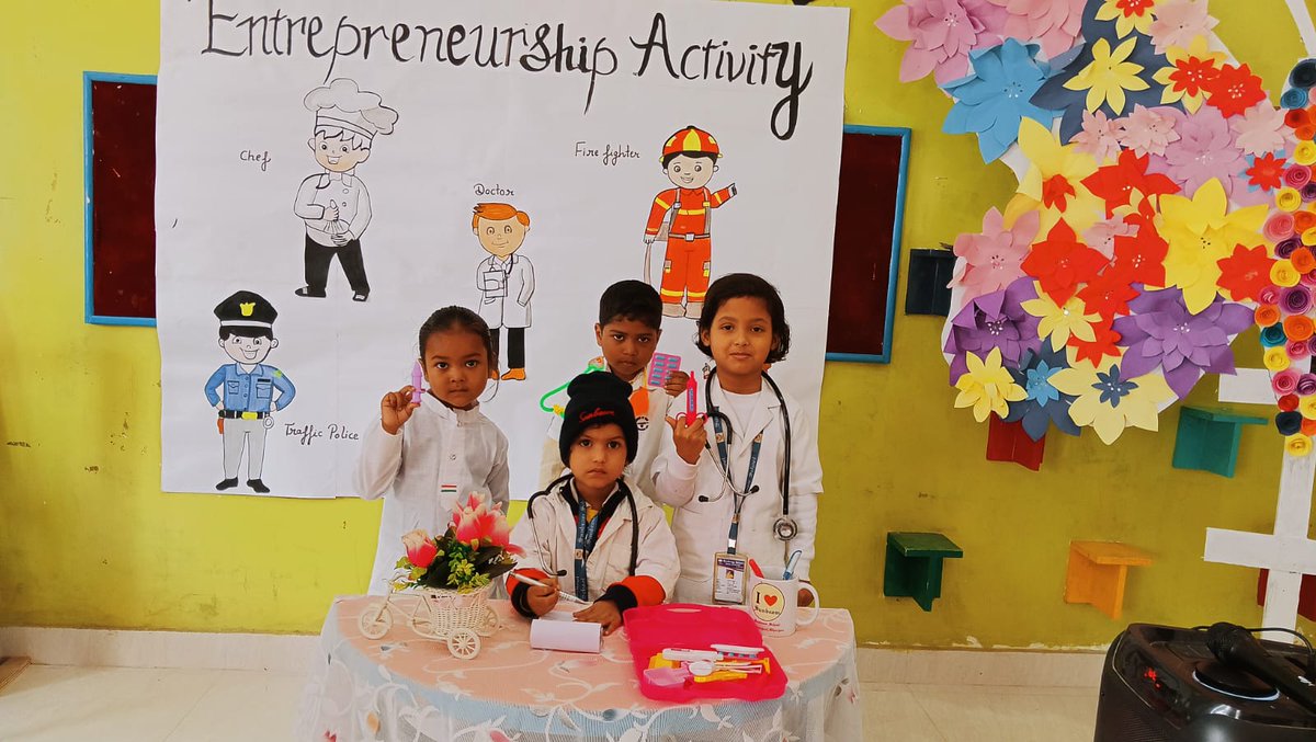 SunbeamDLN's tweet photo. Nurturing future entrepreneurs from the very start! 🌱 https://t.co/xXsSG7Af5S