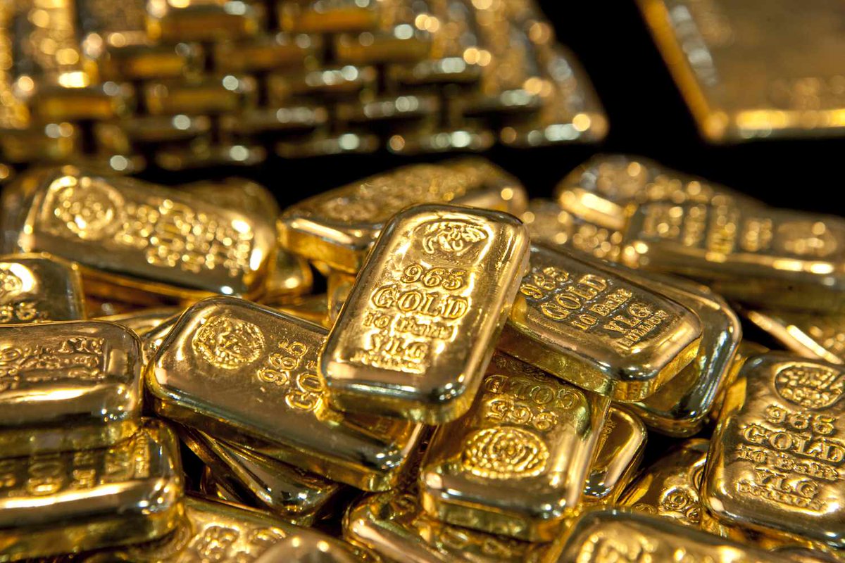 🚨 BREAKING: Gold tops $5,300 for the first time in history 🏆✨
Record highs. Safe-haven demand exploding.
#ETHUSDT #SOL #StockMarket #XAUUSD