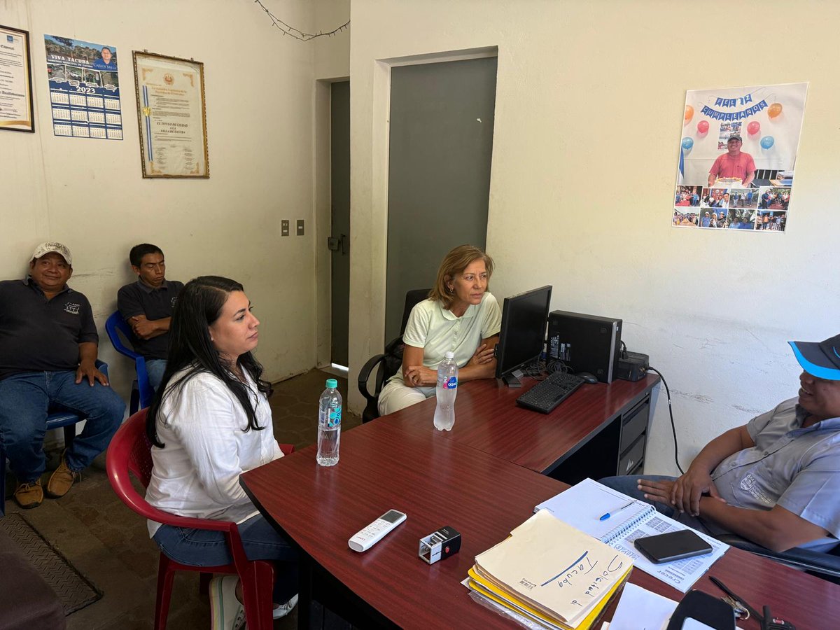 Fundación Esperanza tweet media