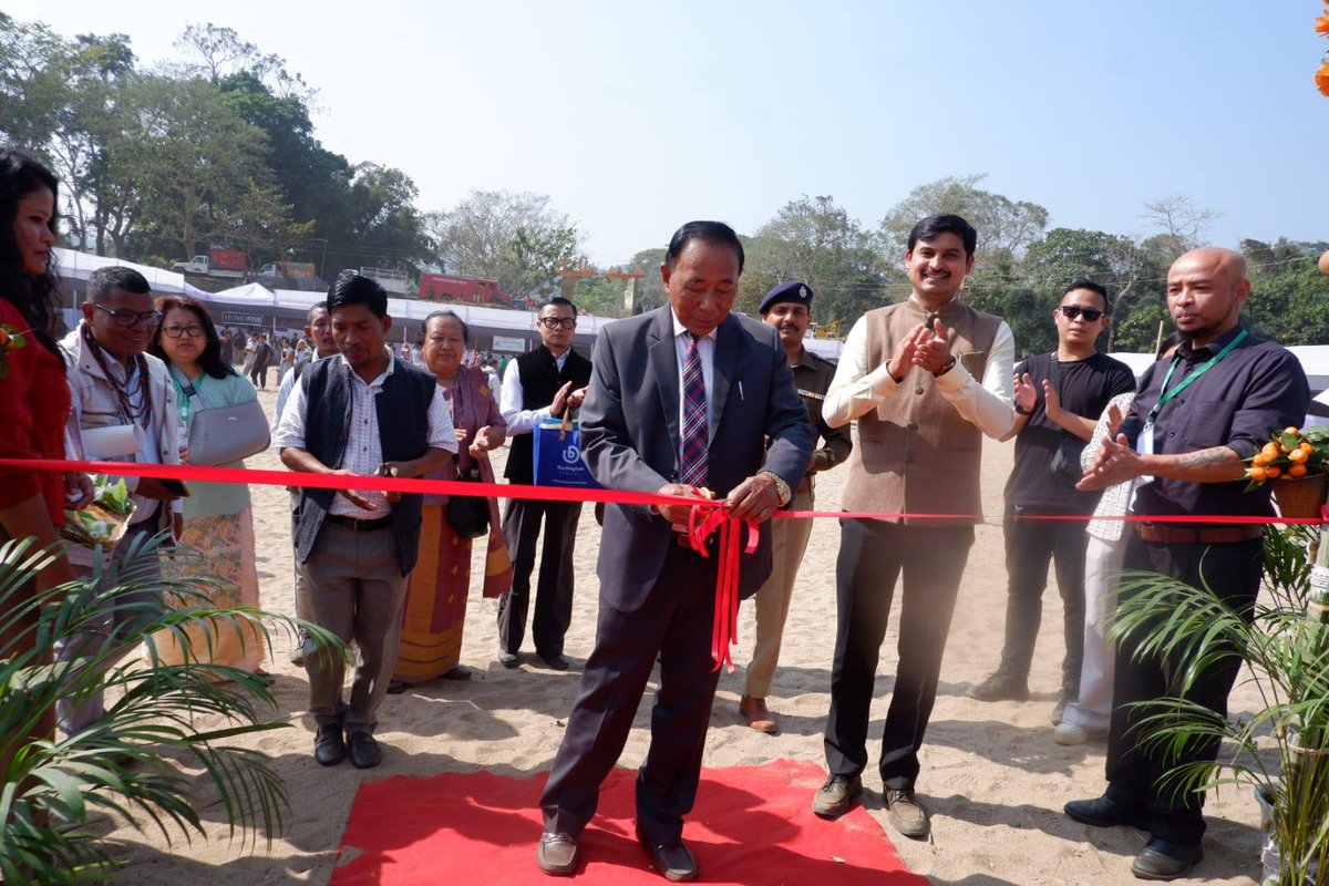 MeghalayaGov's tweet image. Two-Day #TyisamFestival Inaugurated at #GoldenBeach, #Baghmara to Promote #Tourism and Local Culture @DiprMeghalaya @meghtourism (meghalaya.gov.in/sites/default/…)