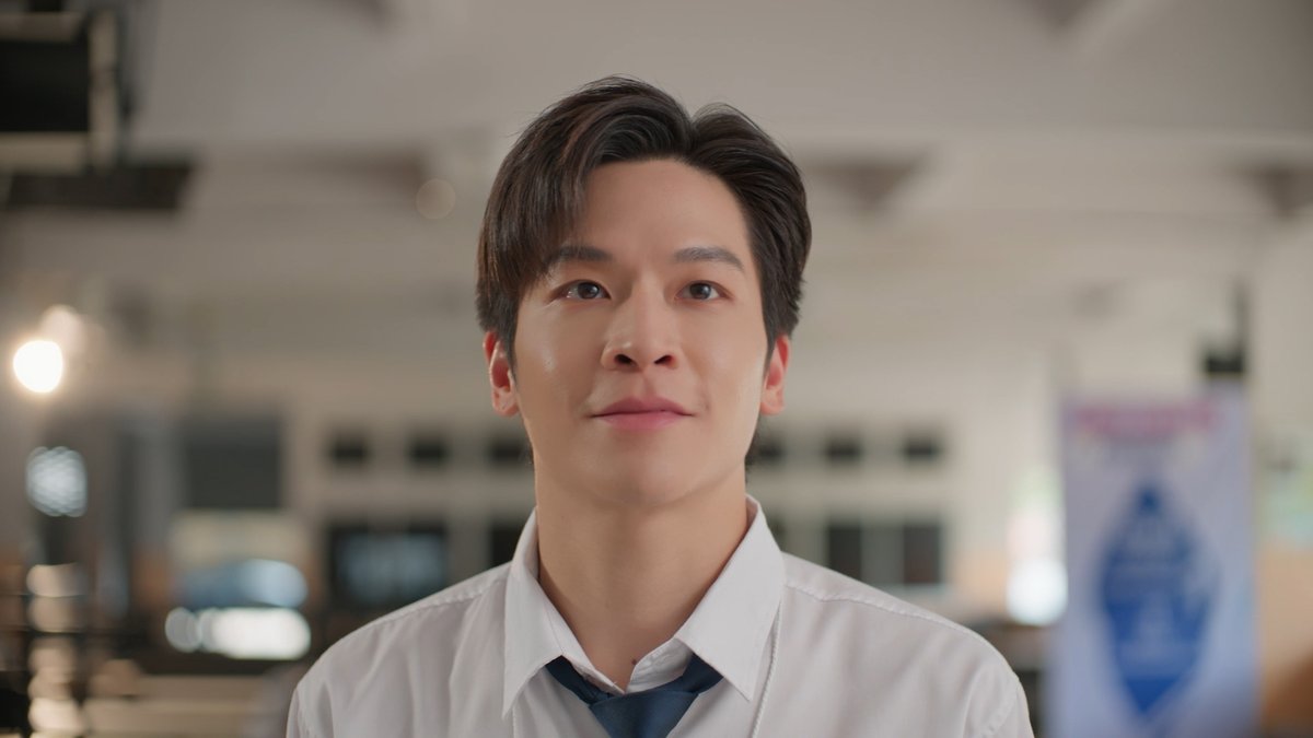 Netflixth tweet media