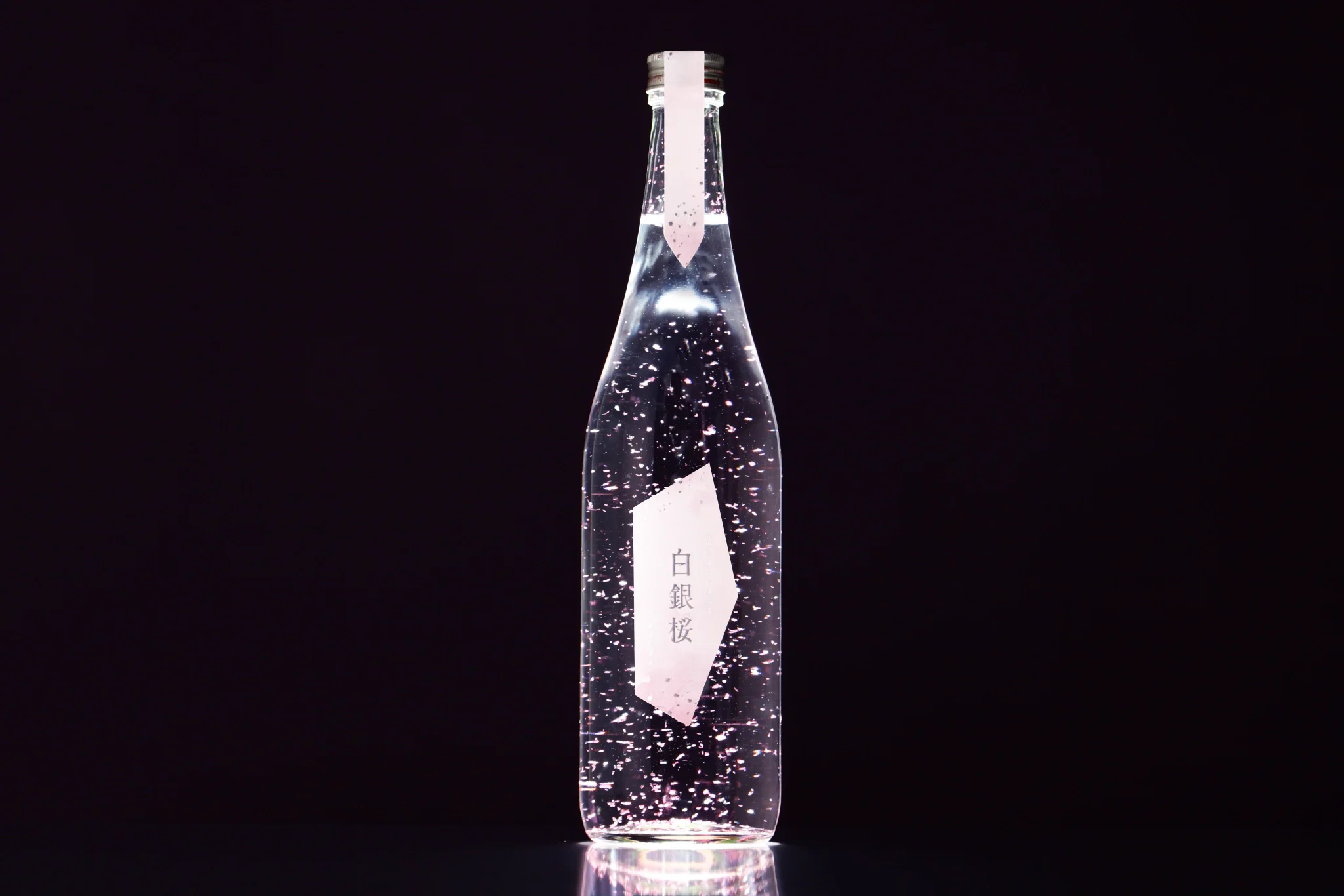 白銀酒 桜の花びらデザイン 日本酒 クランド」クラフト酒のお店 on X: 