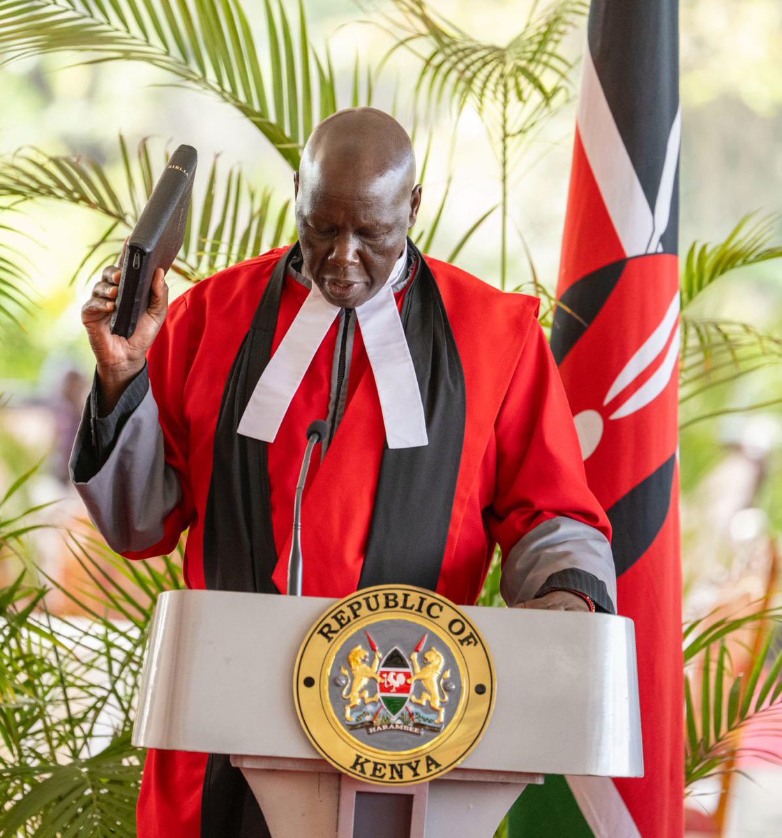 WilliamsRuto's tweet photo. We challenge the Judiciary to be faster in the resolution of cases, and appreciate the lived realities of the people. Its decisions must appear not to impede the implementation of critical public policy priorities. https://t.co/d3Vt1KGNY4