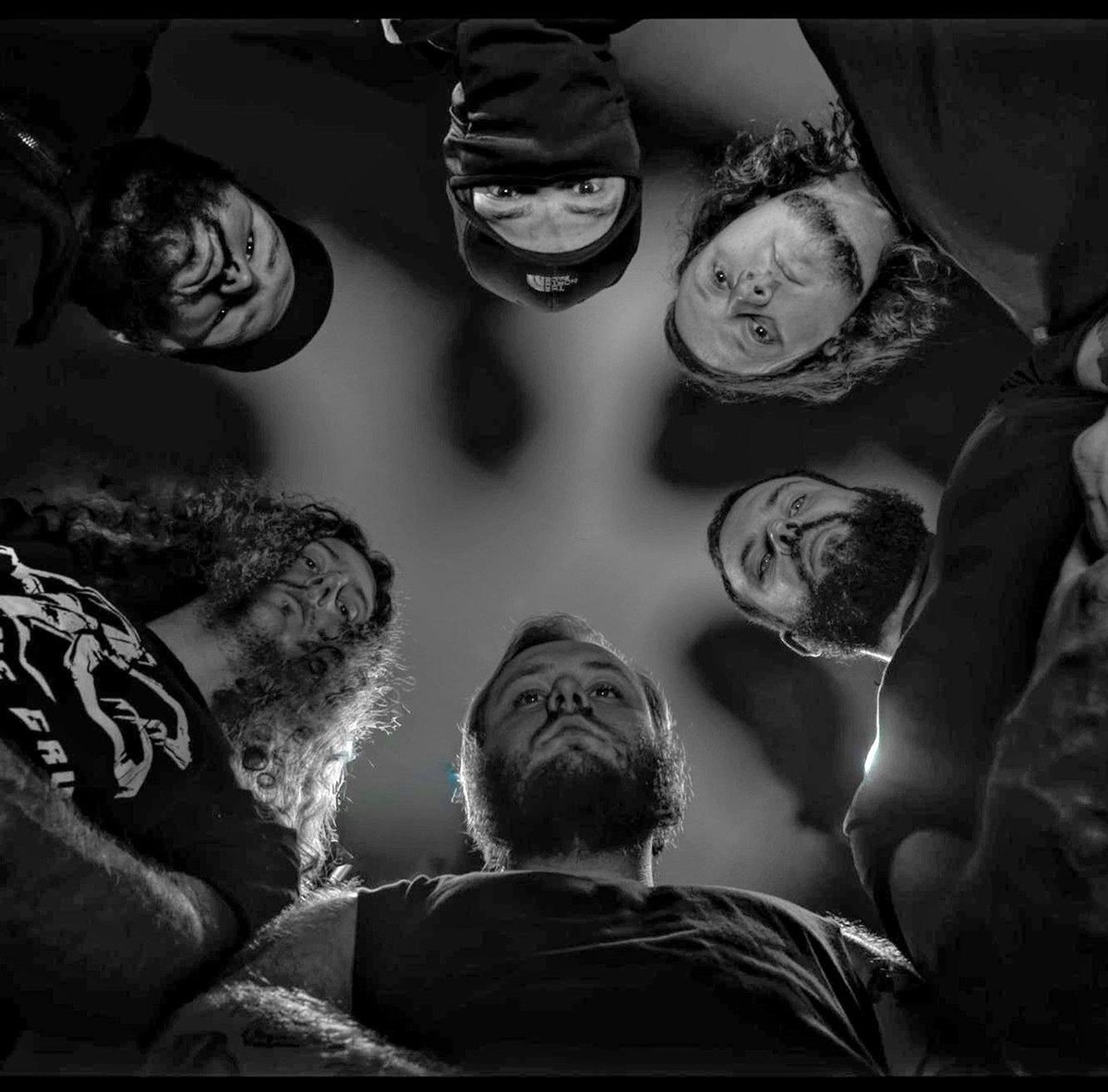 Mad About Rock: EXCLUSIVE FEATURE: Scratch One Grub 5 Songs That I... madaboutrock.co.uk/2026/01/exclus…