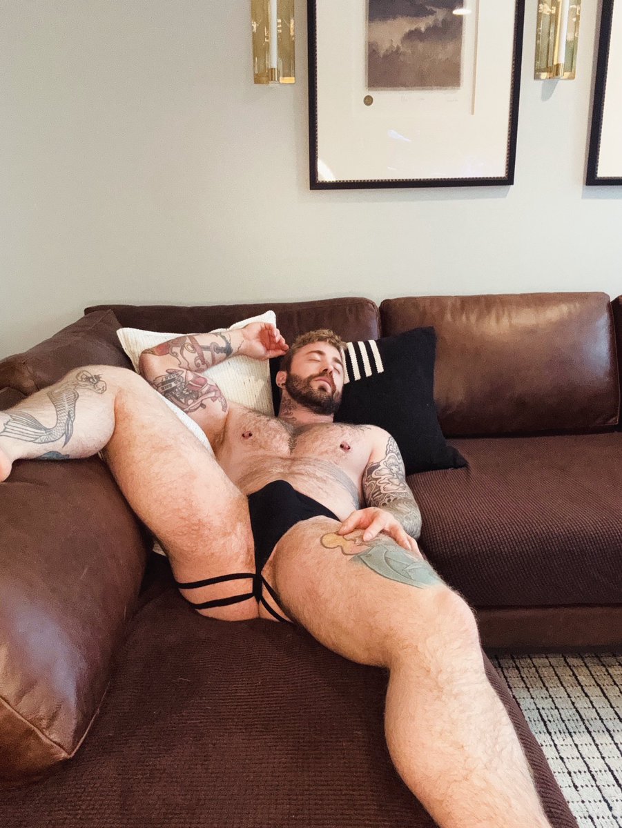 OtterDaddy (49K) tweet media